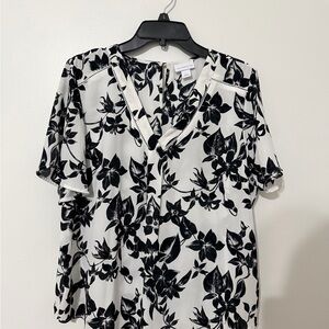 Liz Claiborne Black Floral Blouse
